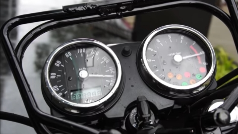 Kawasaki W800 Bs6 Driver Information display