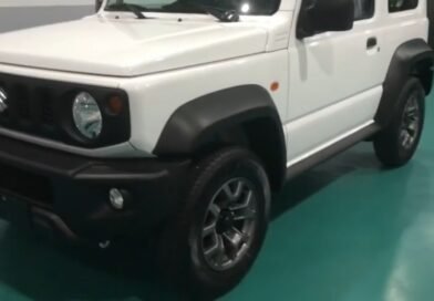 Suzuki Jimny GL Mid Model Review with Extra Features and Luxury