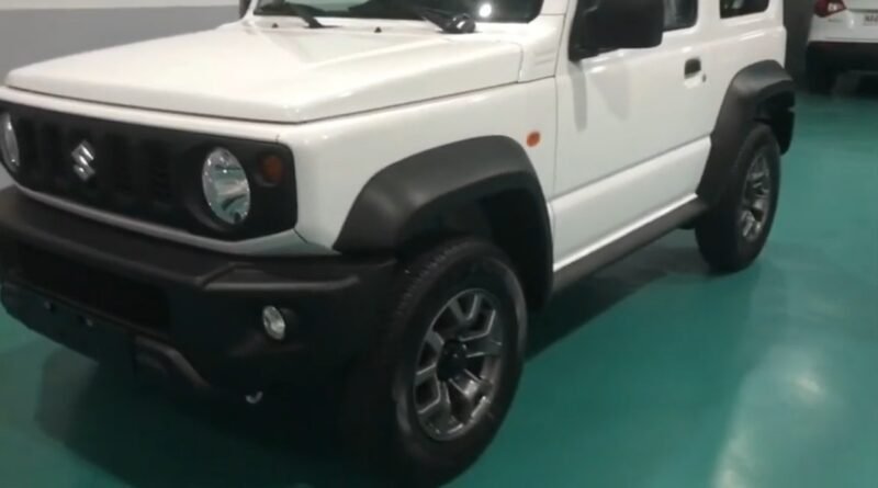 Suzuki Jimny GL Mid Model Review with Extra Features and Luxury